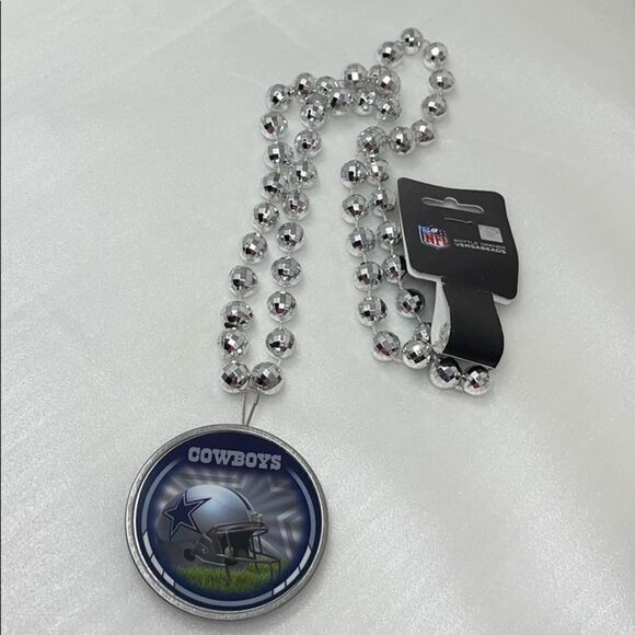 DALLAS Cowboys One Bottle Opener Big Bead Necklace officially licensed NFL NWT - Picture 1 of 7